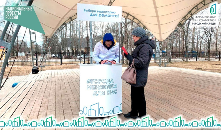 Волонтеры ФКГС работают в торговых точках Новодвинска. Волонтеры ФКГС работают в торговых точках Новодвинска.